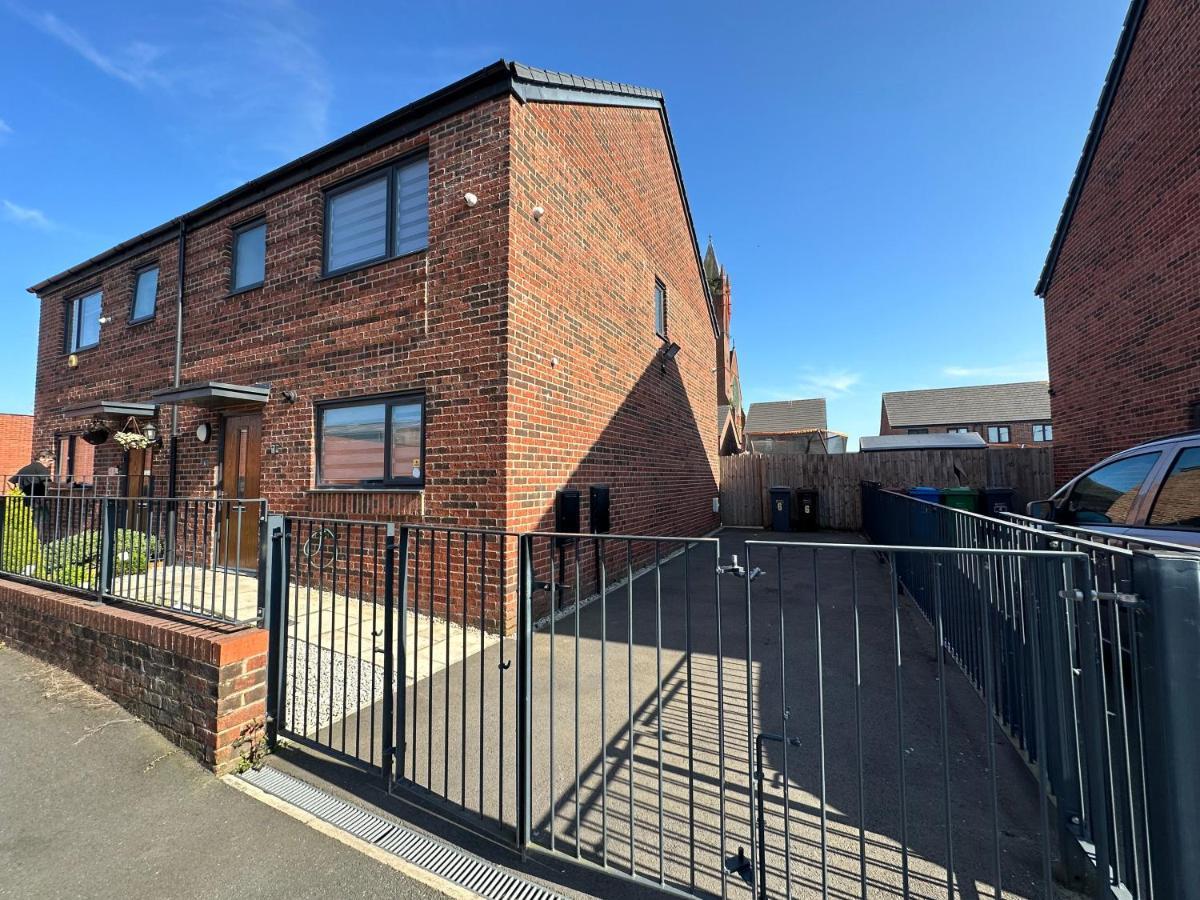 House In Manchester Exterior foto